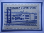 Stamps Dominican Republic -  Hospital Dr. Salvador B. Gautier- Ciudad Trujillo - Sello de 5 Ctvo. Año 1952. 