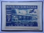 Sellos de America - Rep Dominicana -  Hotel Montana - La vega RD- Sello de 12 Ctvos. Oro-Año 1950- Serie:Hoteles.