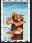 Sellos de Africa - Santo Tom� y Principe -  Hongos 1988, Pleurotus ostreatus