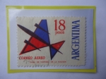 Sellos de America - Argentina -  Correo Aéreo-Avión Estilizado-(ARGENTINA escrita de abajo hacia arriba)-Sello de m$n 18-Año 1963.