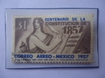 Sellos de America - Mxico -  Centenario de la Constitución de 1857 - Figura Alegórica escribiendo las Leyes