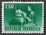 Stamps : Asia : Indonesia :  Transporte y Comunicaciones. Tele Mecanografa