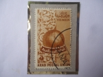 Stamps : Asia : Yemen :  Reino antes de 1963- Globo frente a  Arabesco-Serie:Fundación de la Unión de Correos Árabes.