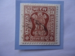 Sellos de Asia - India -  Capitel de Asoka- Emblema Oficial de la India- 3 Leones sobre Flor de Loto -Budismo