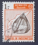 Stamps : Asia : Indonesia :  Instrumento musical