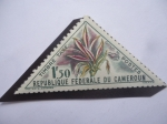 Stamps Cameroon -  Grinum - Serie:Flores 1963- Sello de 1,50 FCFA-Franco de África Central, año 1963