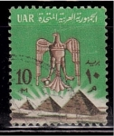 Sellos de Africa - Egipto -  Aguila de Saladino y piramides de Gizeh