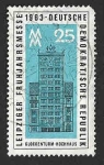 Sellos de Europa - Alemania -  645 - Edificio Campanario (DDR)