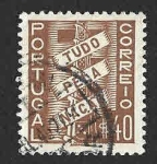Sellos de Europa - Portugal -  567 - Escudo de Armas