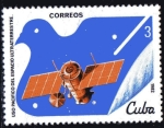 Stamps : America : Cuba :  Uso pacifico del Espacio