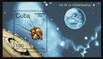 Sellos de America - Cuba -  Dia de la Cosmonautica sovietica: Luna 1