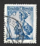 Stamps Austria -  543 - Traje Típico