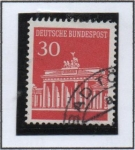 Stamps Germany -  Puerta d' Brandesburg