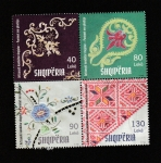 Stamps : Europe : Albania :  Bordados albaneses