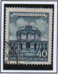 Sellos de Europa - Alemania -  Zwinger en Dresde