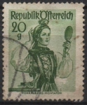 Stamps Austria -  Indumentaria d' Mujer: Viena