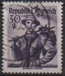 Stamps Austria -  Indumentaria d' Mujer: Salzburg