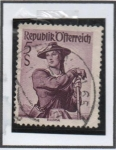 Stamps Austria -  Indumentaria d' Mujer: Ziller