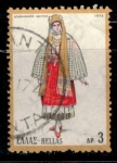 Stamps : Europe : Greece :  Traje femenino de la isla de Nisiros, Dodecaneso