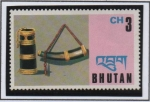 Stamps Bhutan -  Contenedor y cuerno para beber
