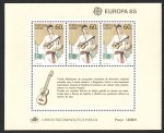 Sellos de Europa - Portugal -  HB 101a - Año Europeo de la Música (MADEIRA)