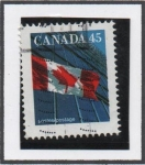Stamps Canada -  Bandera
