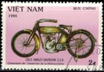 Stamps Vietnam -  Centenario de la motocicleta(Harley Davidson. USA 1913).