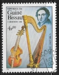 Stamps Guinea Bissau -  Año internacional de la música - Arpa y violín -V. Bellini 
