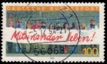 Stamps : Europe : Germany :  "Vivir juntos" (integración de los trabajadores extranjeros en Alemania).