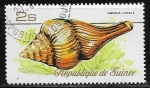 Sellos de Africa - Guinea -  Moluscos - Wavy-lined Turrid (Perrona lineata)