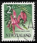 Sellos de Oceania - Nueva Zelanda -  Flores - Kaka Beak