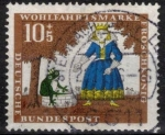 Stamps : Europe : Germany :  Bienestar: Cuentos de los Hermanos Grimm(La princesa y el sapo).