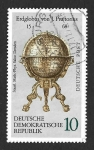 Sellos de Europa - Alemania -  1403 - Globos Terrestres de la Colección Nacional de Matemáticas y Física (DDR)