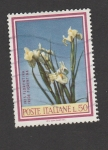 Stamps Italy -  Ramillete de lirios