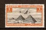 Stamps Egypt -  AVIÓN  SOBRE  PIRÁMIDE  DE  GIZZA