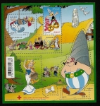 Sellos de Europa - Francia -  Personajes de Asterix - HB con donativo a la Cruz Roja Francesa