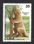 sello : America : Cuba : 2546 - Perezoso Gigante Americano
