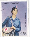 Stamps Romania -  Ayudante de la Cruz Roja con botiquín de primeros auxilios