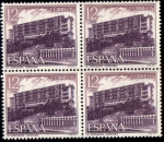Stamps Spain -  1976 B4 Turismo: Paradores Nacionales Edifil 2339