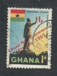 Stamps : Africa : Ghana :  Estatua del Presidente NICROMAH