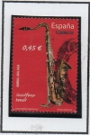 Stamps Spain -  Instrumentos Musicales: Saxófono Tenor