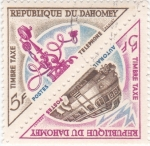 Stamps Benin -  teléfono y tren 