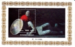 Stamps Kyrgyzstan -  PINTURA-Hombre acunado guerrero caído
