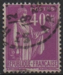 Stamps France -  Paz con rama d' Olivo