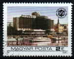 Stamps Hungary -  serie- Hoteles de Budapest sobre el Danubio