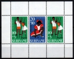 Stamps : America : Suriname :  Protección de la Infancia
