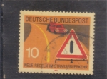 Stamps Germany -  Utilice las luces de advertencia y el triángulo de advertencia en caso de avería