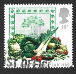 Sellos de Europa - Reino Unido -  1248 - Alimentos y Mosaicos de Azulejos con Motivos Agrícolas