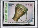 Sellos de Africa - Guinea Bissau -  Instrumentos Musicales, Tambor