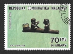 Stamps Madagascar -  958 - Pipa Sakalava